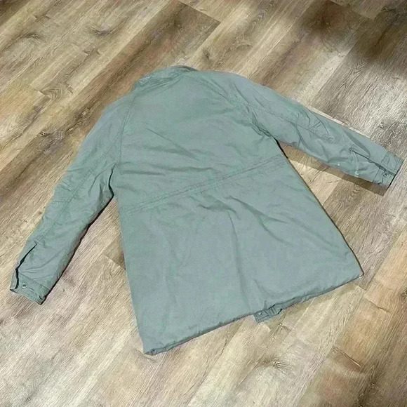 LEVI’S | Gray Lined Parka Style Coat - Picture 3 of 4